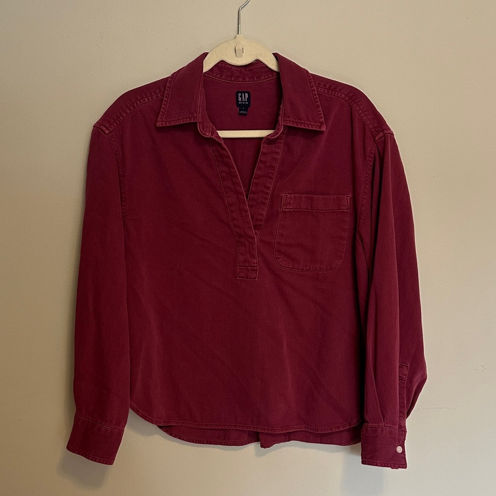 GAP Denim Burgundy V-Neck Pullover with Chest Pocket
